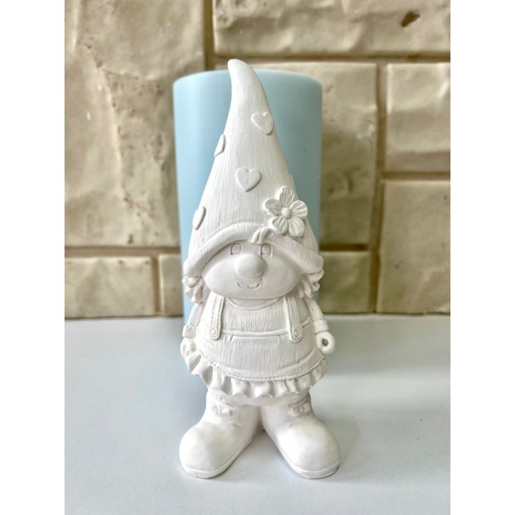 Flower Girl in Hat Cincuk Silicone Mold Flower Girl in Hat Cincuk Silicone Mold